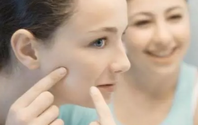 女人護膚全攻略，皮膚好的女人都是這樣做的！